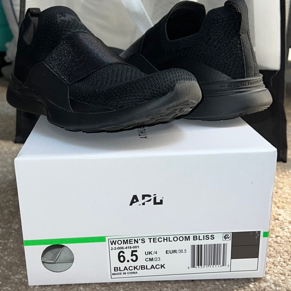 APL Women's Techloom Bliss Black Sneakers
